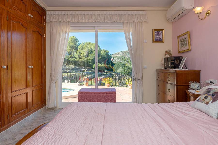 Venta - Villa - Jalon Valley - 
