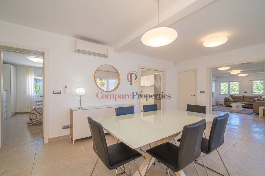 Verkauf - Villa - Albir