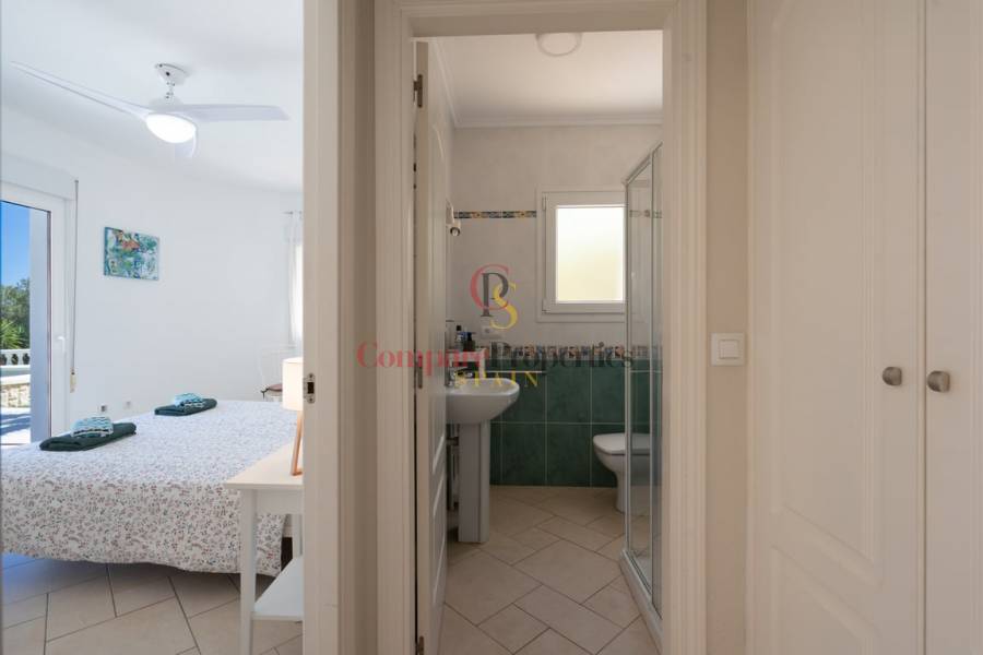 Venta - Villa - Jávea