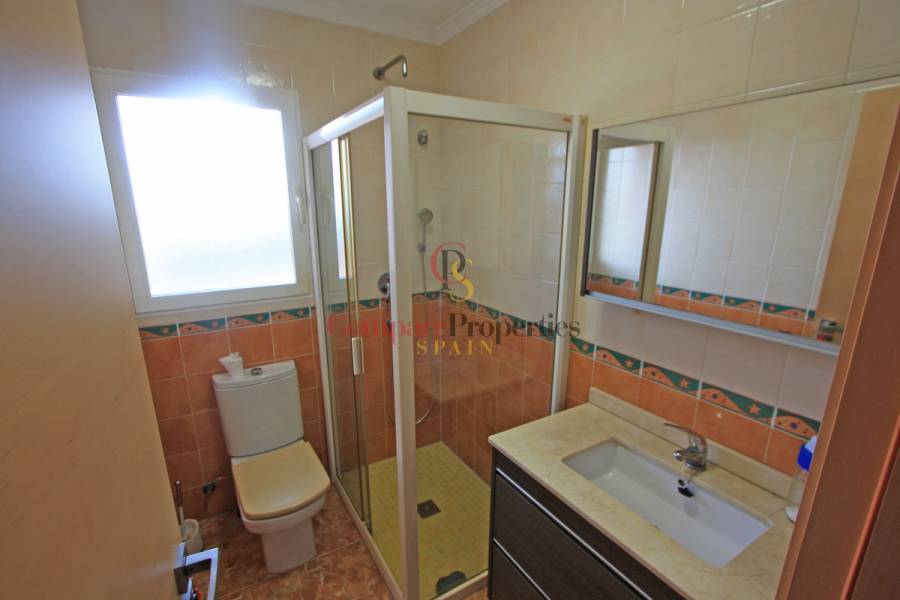 Sale - Villa - Dénia - Montgo