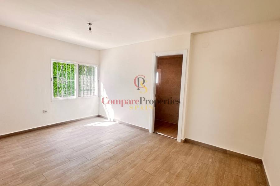 Sale - Villa - Dénia - Las Rotas