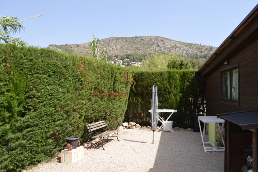 Sale - Villa - Jalon Valley - Campo