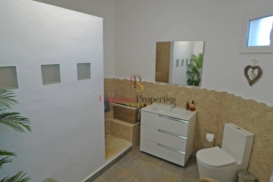 Sale - Villa - Orba Valley - Orba