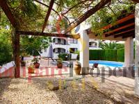 Sale - Villa - Jávea