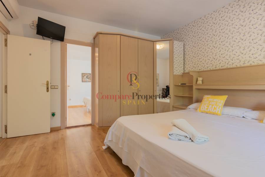 Venta - Villa - Albir