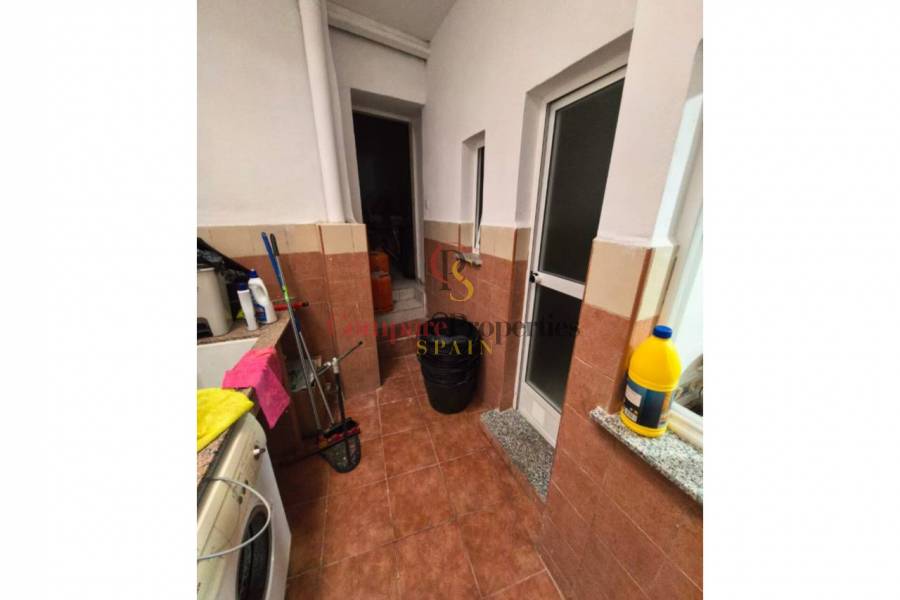 Sale - Apartment - Ador - 