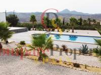 Venta - Villa - Macisvenda