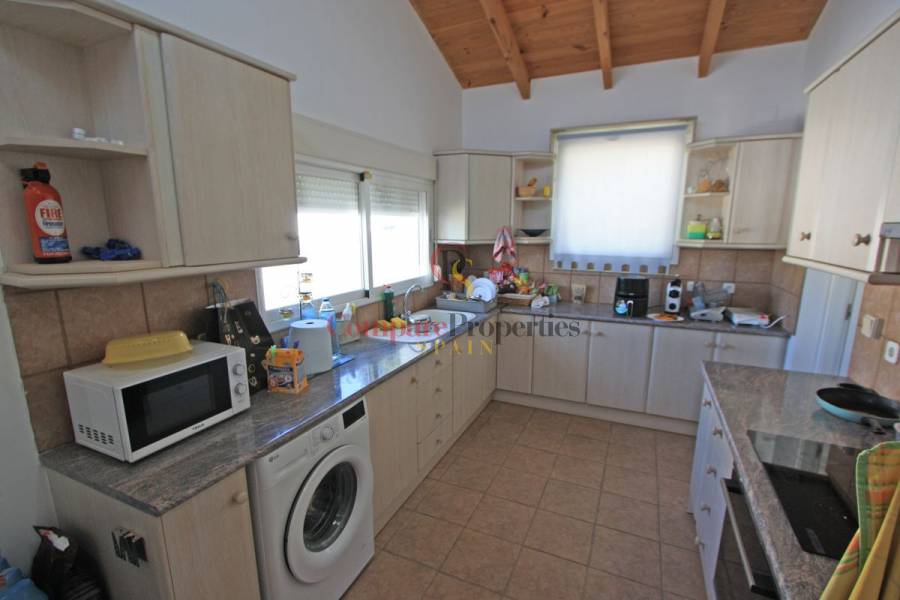 Sale - Villa - Dénia - Montgo