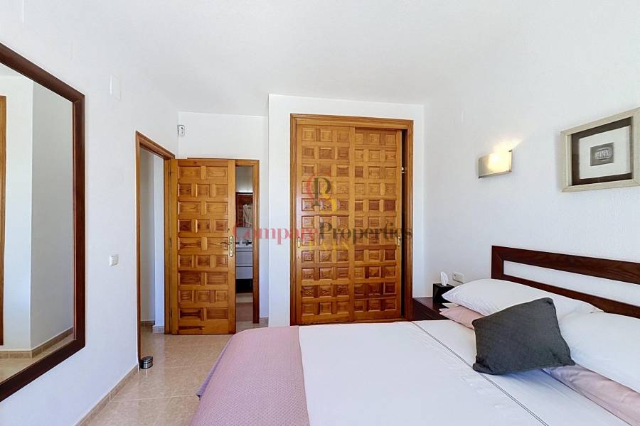 Sale - Villa -  - Kalmias