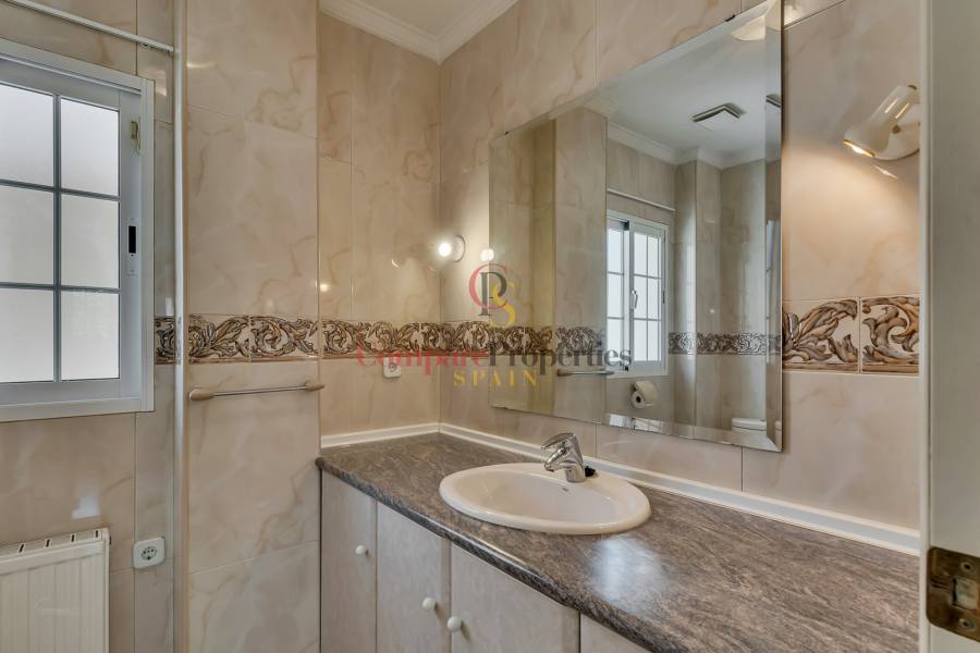Venta - Villa - Orba Valley - 