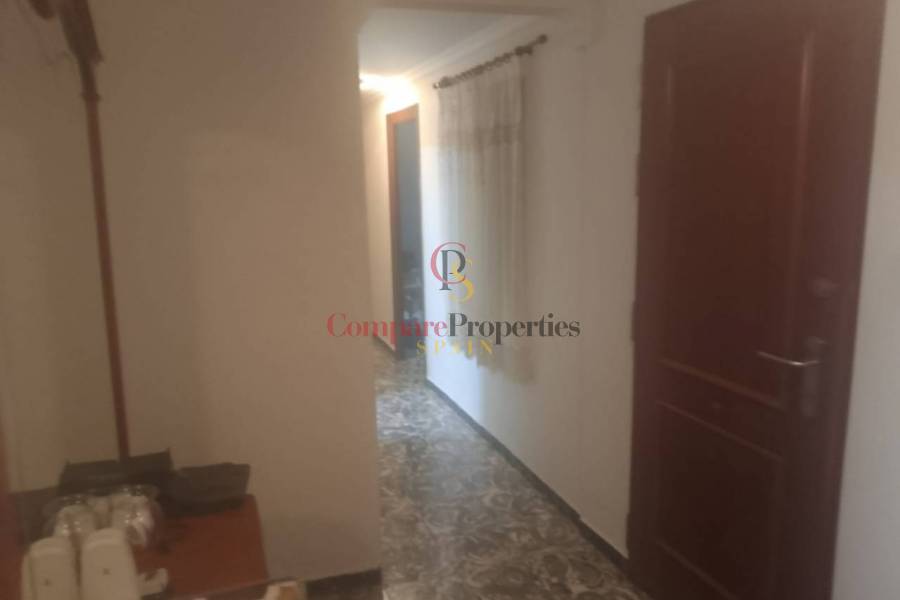 Sale - Apartment - Oliva - 