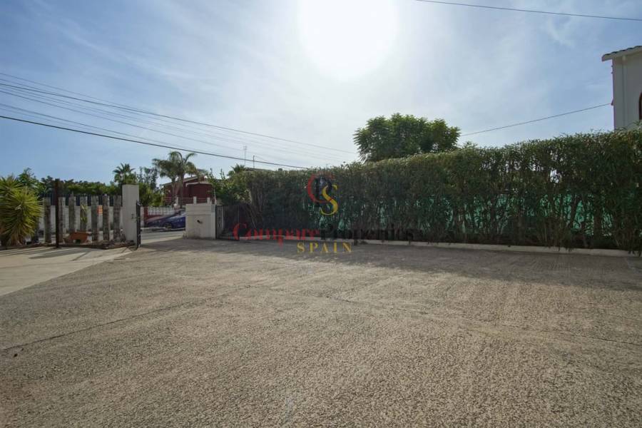 Venta - Villa - Dénia