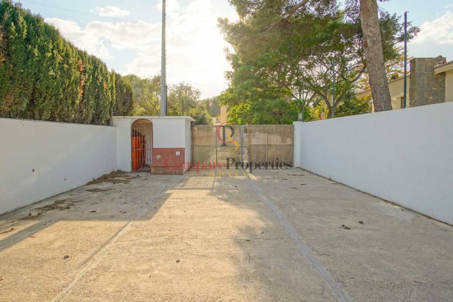 Venta - Villa - Dénia
