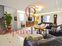 Verkoop - Villa - La Nucia