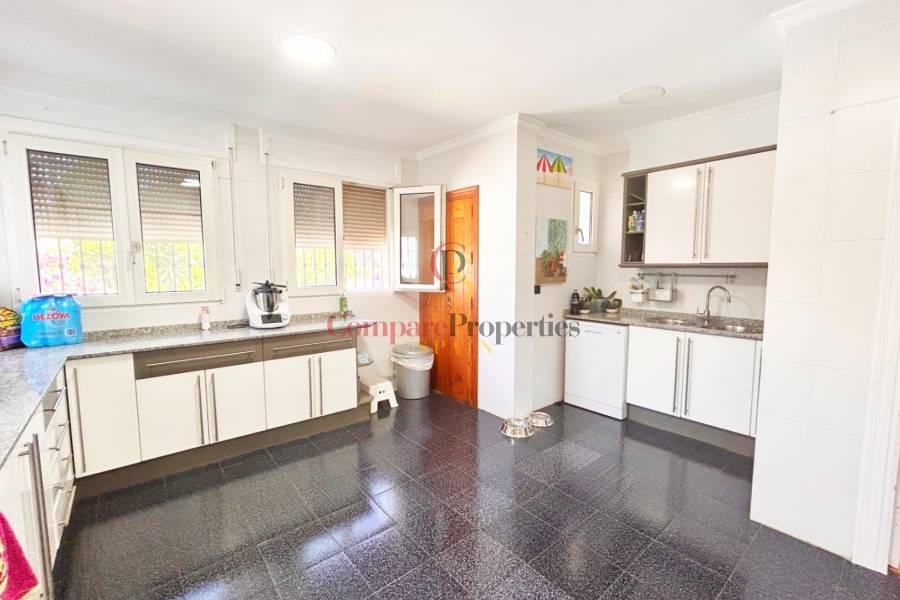 Sale - Villa - Dénia - Las Rotas