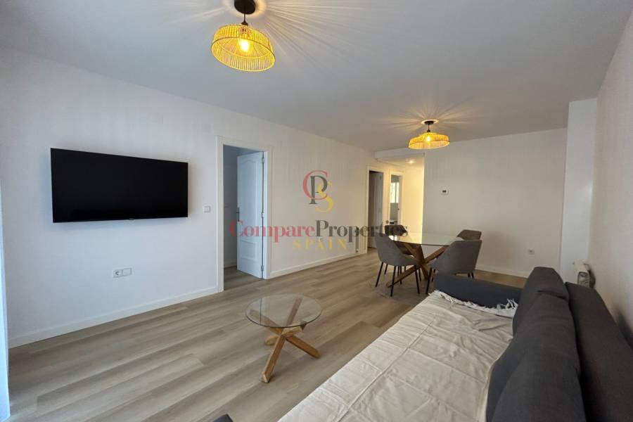 Verkoop - Apartment - Albir - Centro