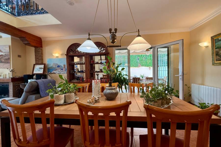 Sale - Villa - Dénia - 