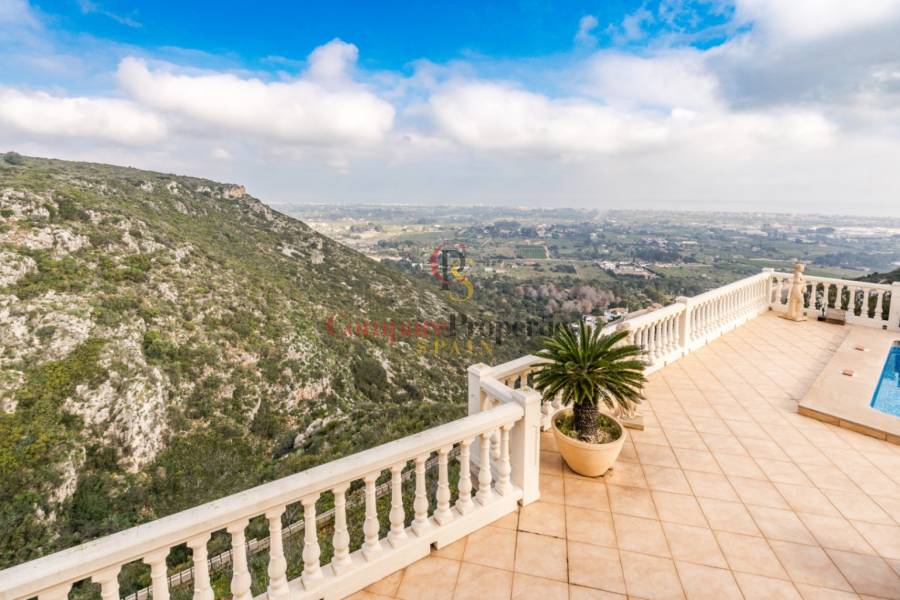 Venta - Villa - Dénia