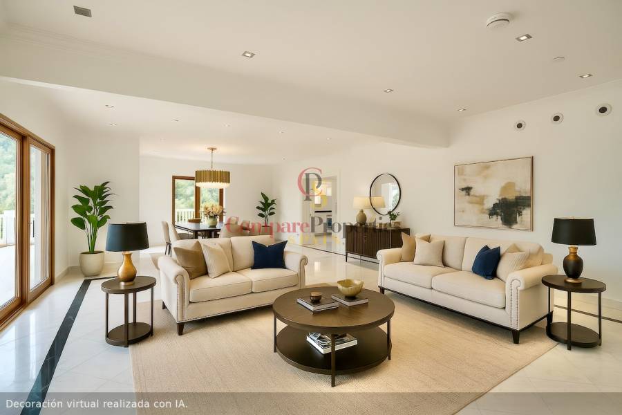 Sale - Villa - Benhavis - El Paraiso Alto