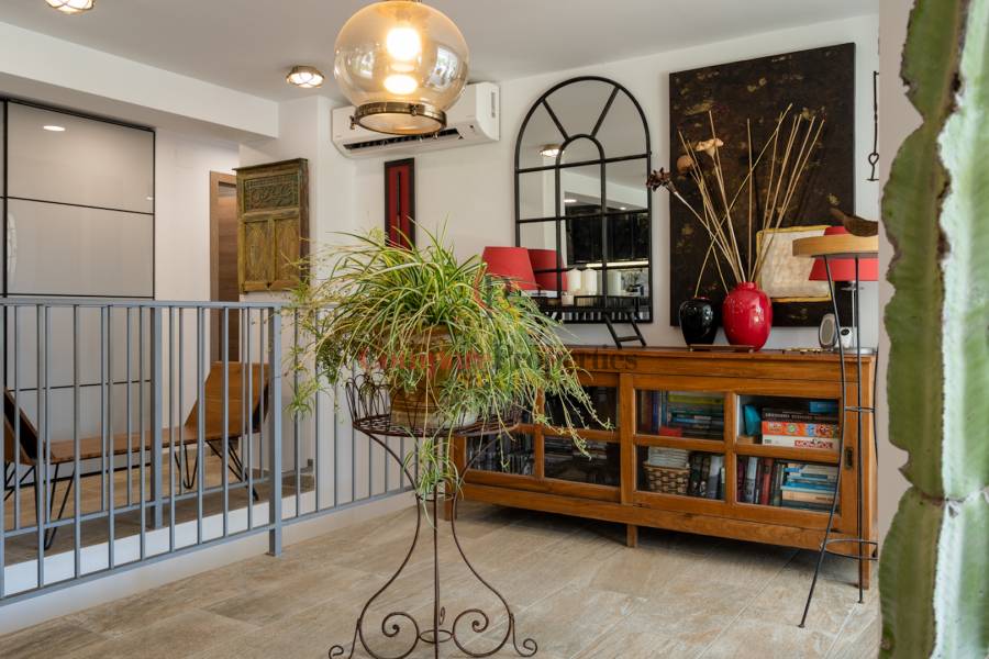 Sale - Villa - Alfaz Del Pi - Alfaz del Pi