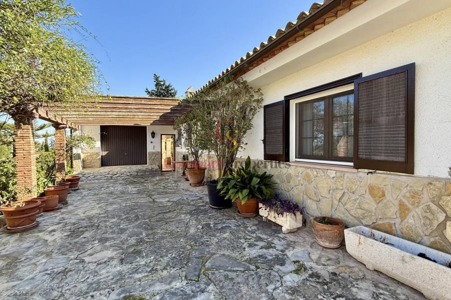 Sale - Villa - Pedreguer - 