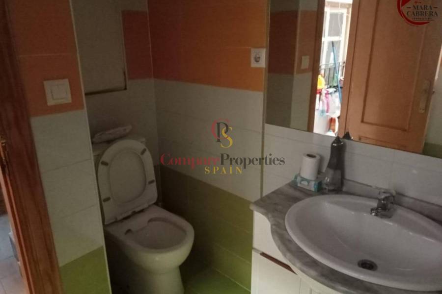 Sale - Apartment - Oliva - 