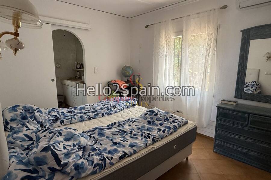 Sale - Villa - Dénia