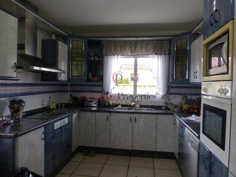 Sale - Villa - Alfaz Del Pi - Zona centro