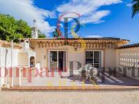 Sale - Villa - La Nucia - Barranco Hondo