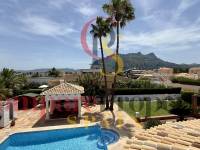 Sale - Villa - El Vergel - 
