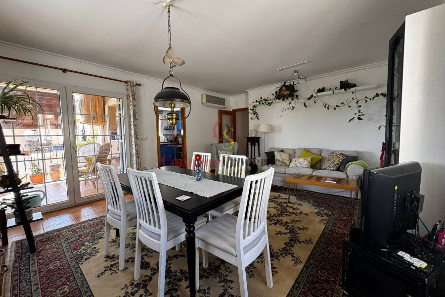 Sale - Apartment - Jesús Pobre - 