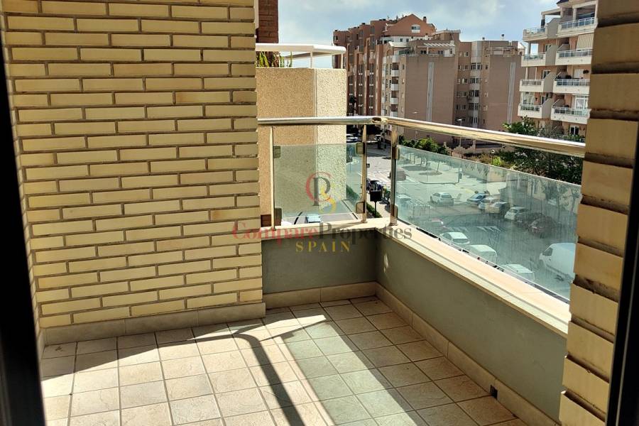 Sale - Apartment - Dénia - Club Náutico