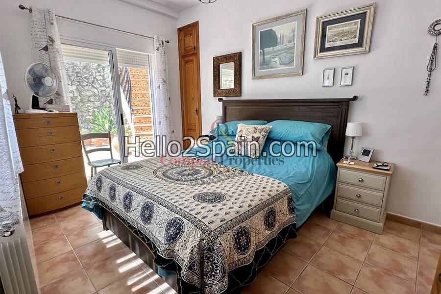 Sale - Townhouses - Forna