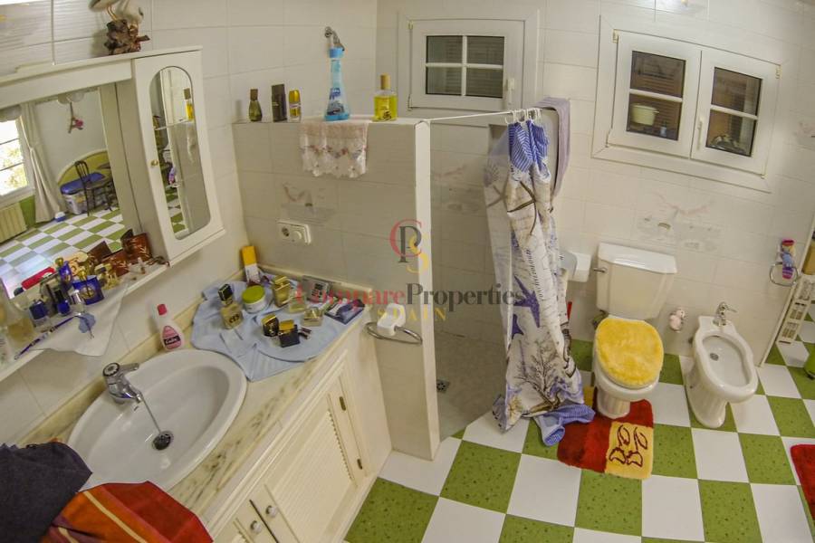 Sale - Villa - Dénia