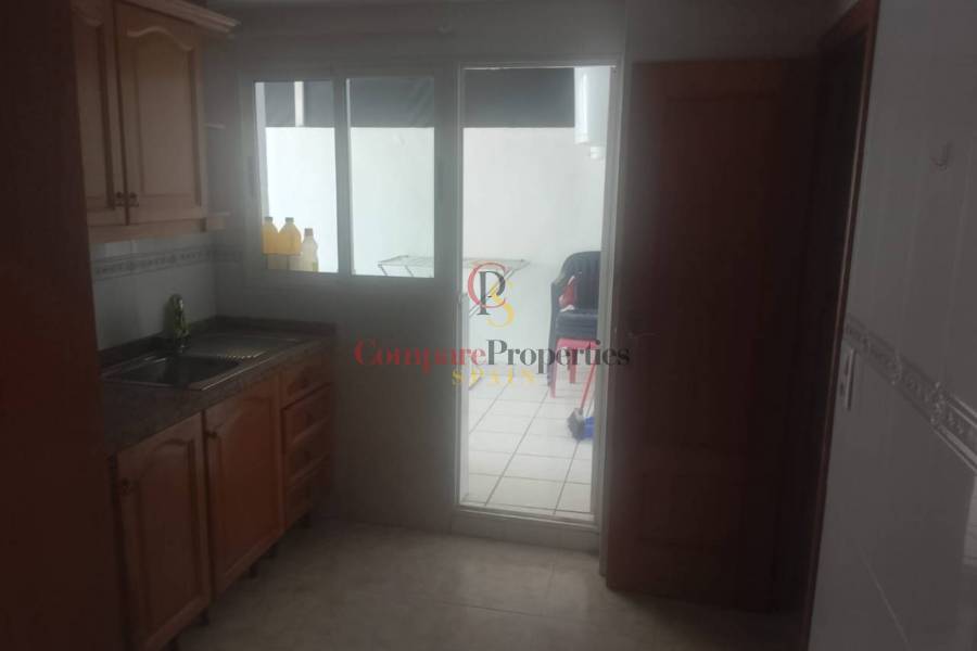 Sale - Apartment - Oliva - 