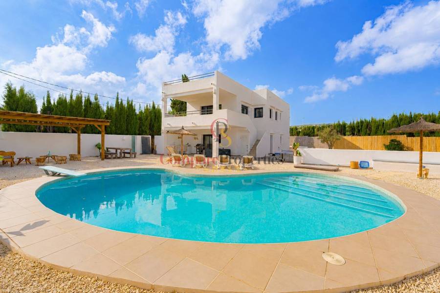 Verkauf - Villa - Jávea - El Arenal