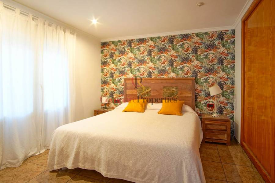 Venta - Villa - Dénia