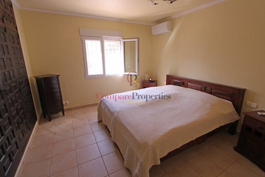 Sale - Villa - Orba Valley - Orba