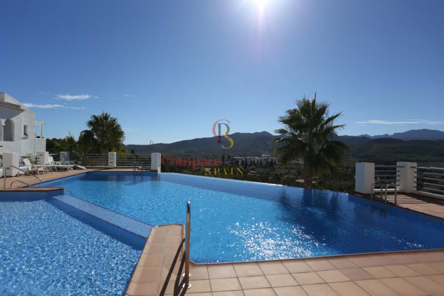 Sale - Townhouses - Jalon Valley - Valley / Urbanización