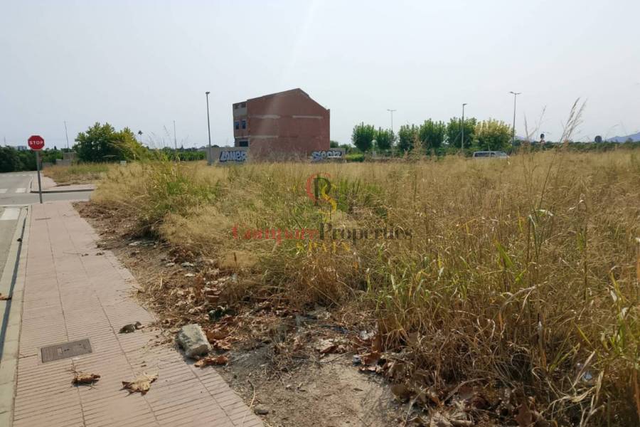 Sale - Apartment - Piles - 