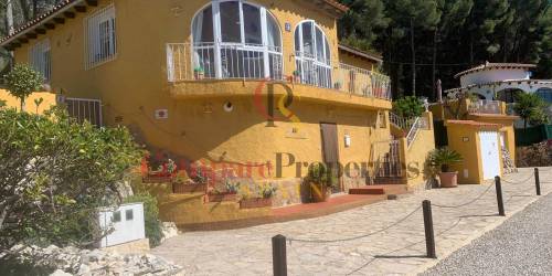 Villa - Verkoop - Jalon Valley - Alcalali