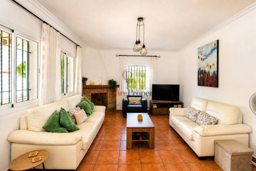 Verkauf - Villa - Orba Valley - Orba