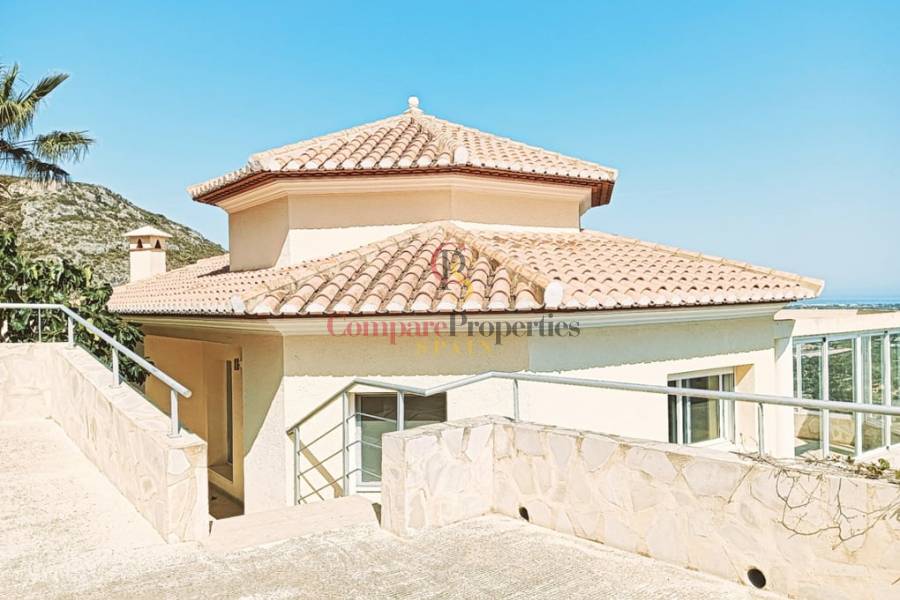 Venta - Villa - Dénia