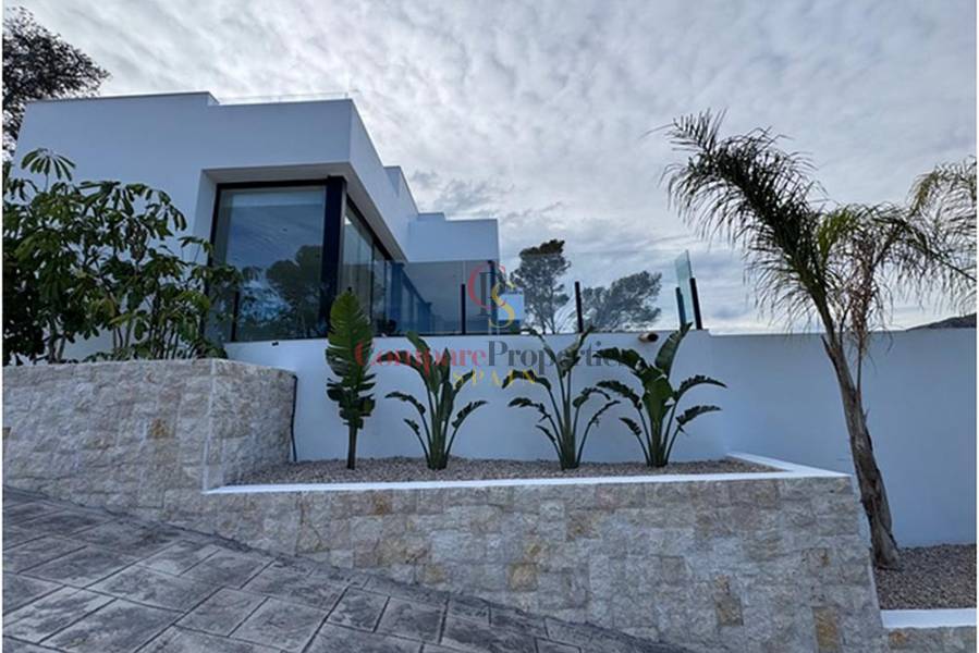 Verkoop - Villa - Calpe - Empedrola