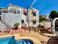 Sale - Villa - Jalon Valley - Valley / Urbanización