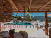 Vente - Villa - Jávea
