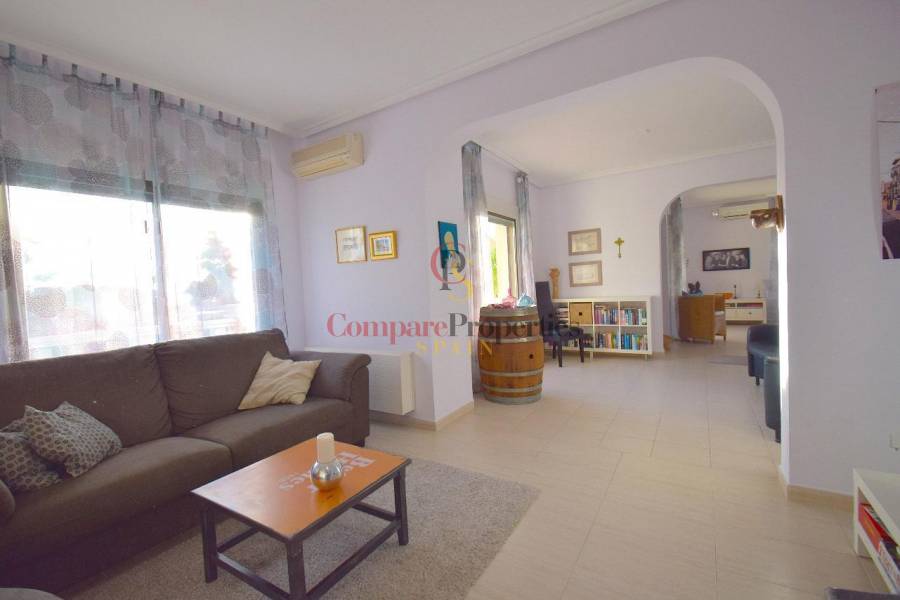 Sale - Villa - Alfaz Del Pi - La Capitana