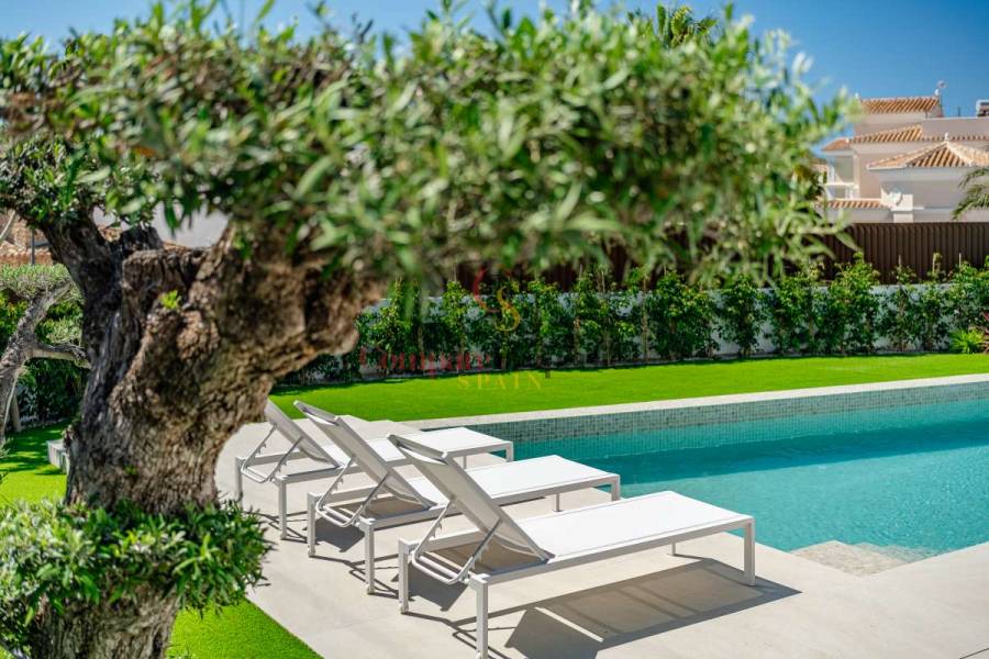 Sale - Villa - Calpe