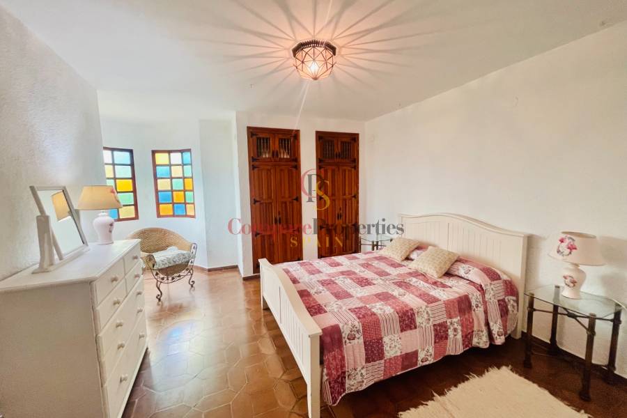 Vente - Villa - Jávea