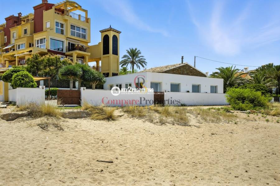 Venta - Villa - Dénia - Denia